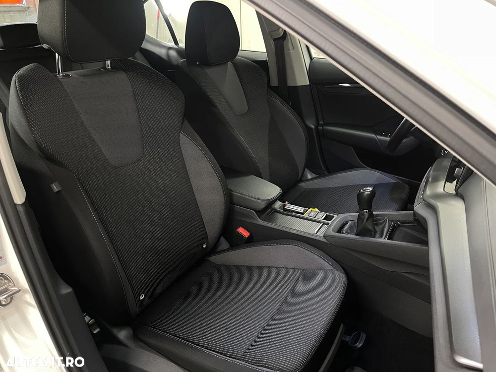 Skoda Octavia 1.0 TSI Ambition - 11