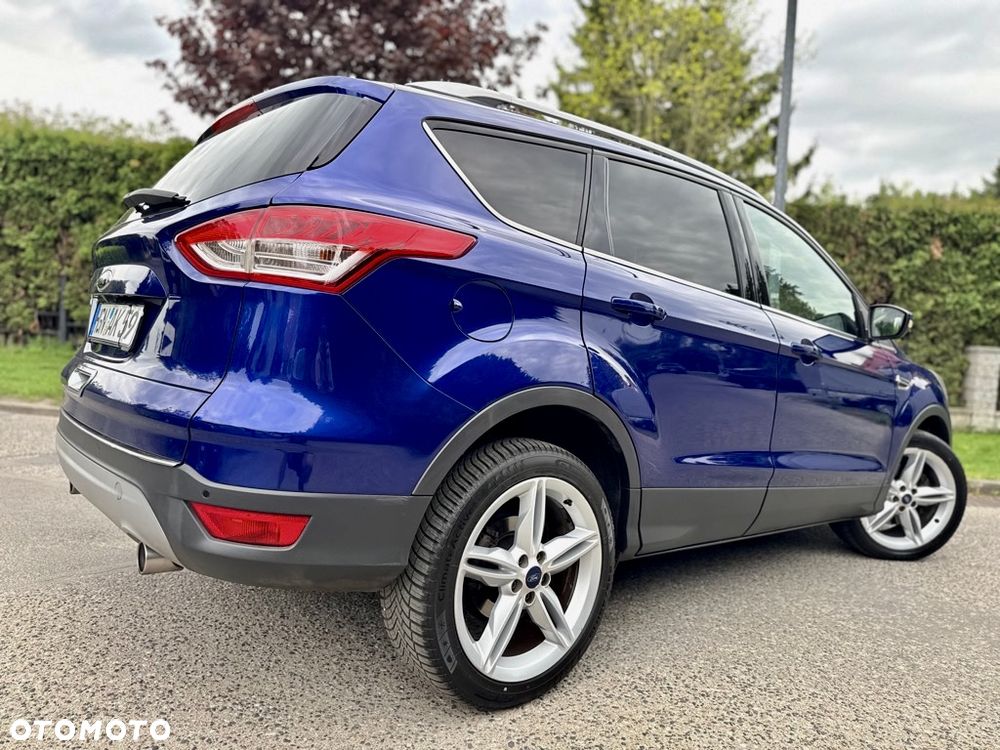 Ford Kuga 2.0 TDCi 4x4 Titanium - 4