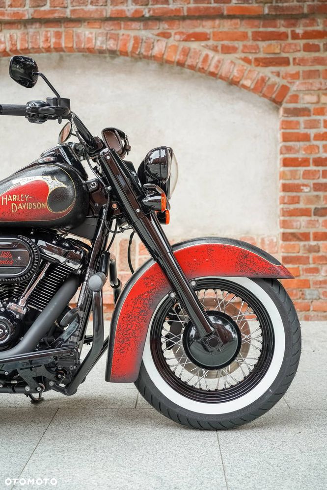Harley-Davidson Softail Heritage Classic - 28