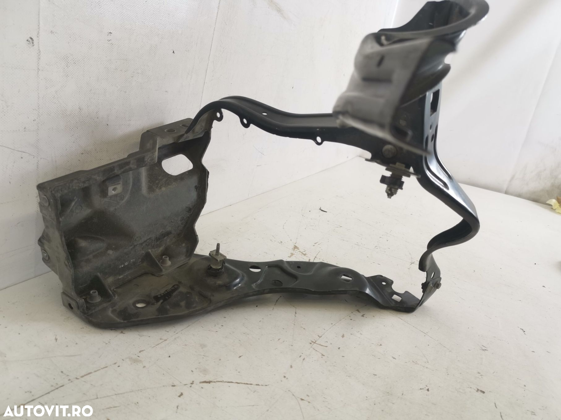 Suport Far Mercedes-Benz  CLS-Class C218/X218 [2011 - 2014] Original I - 7