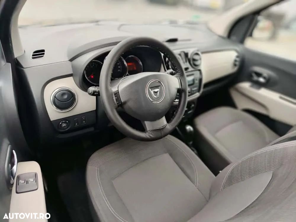 Dacia Lodgy 1.6 MPI 85 Ambiance - 17