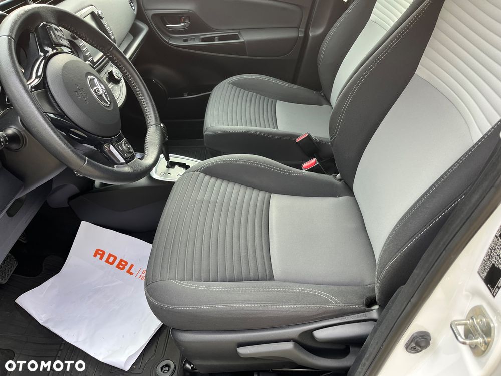 Toyota Yaris Hybrid 1.5 VVT-i Comfort - 6