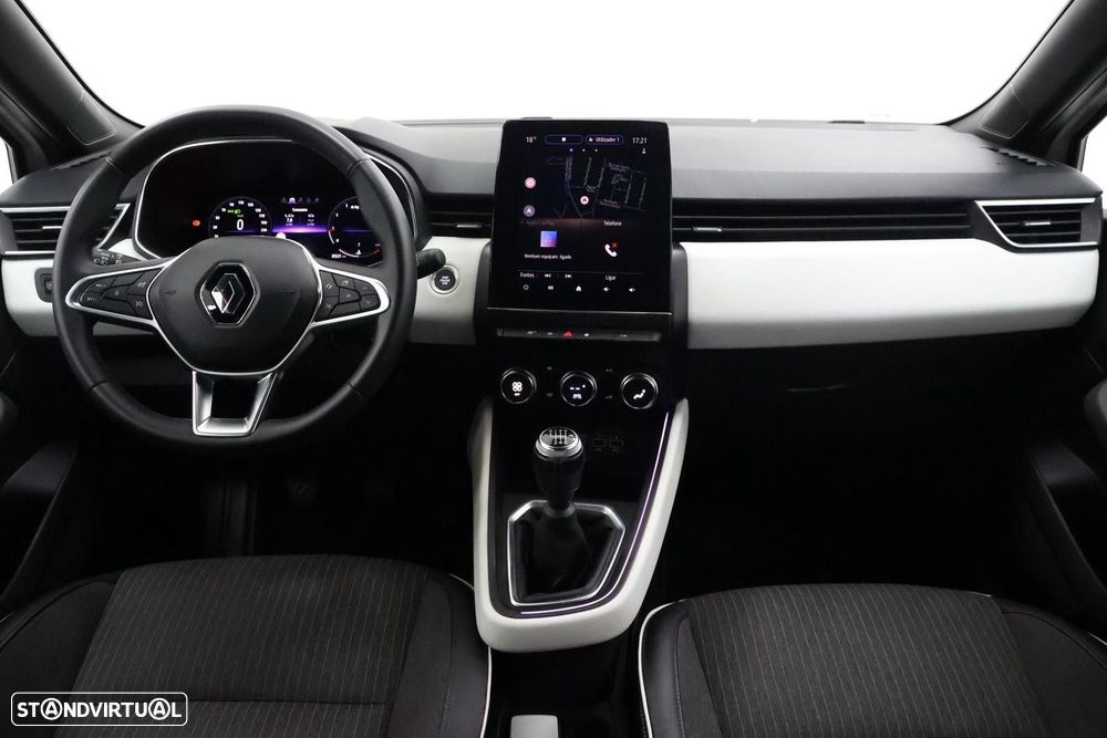 Renault Clio - 25