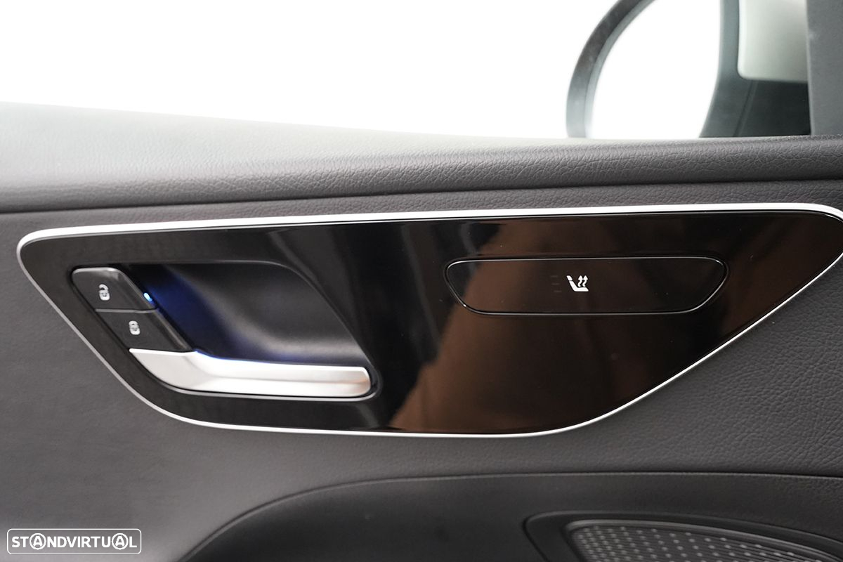 Mercedes-Benz C 220 d Avantgarde - 23