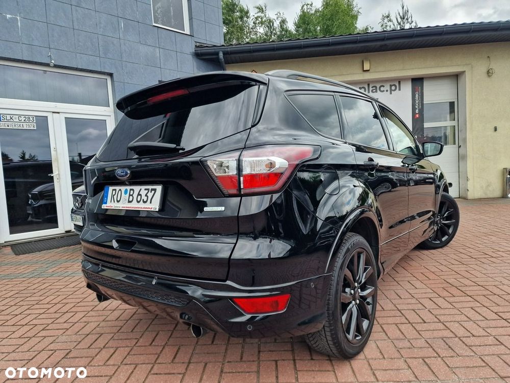 Ford Kuga 1.5 EcoBoost 2x4 ST-Line - 17