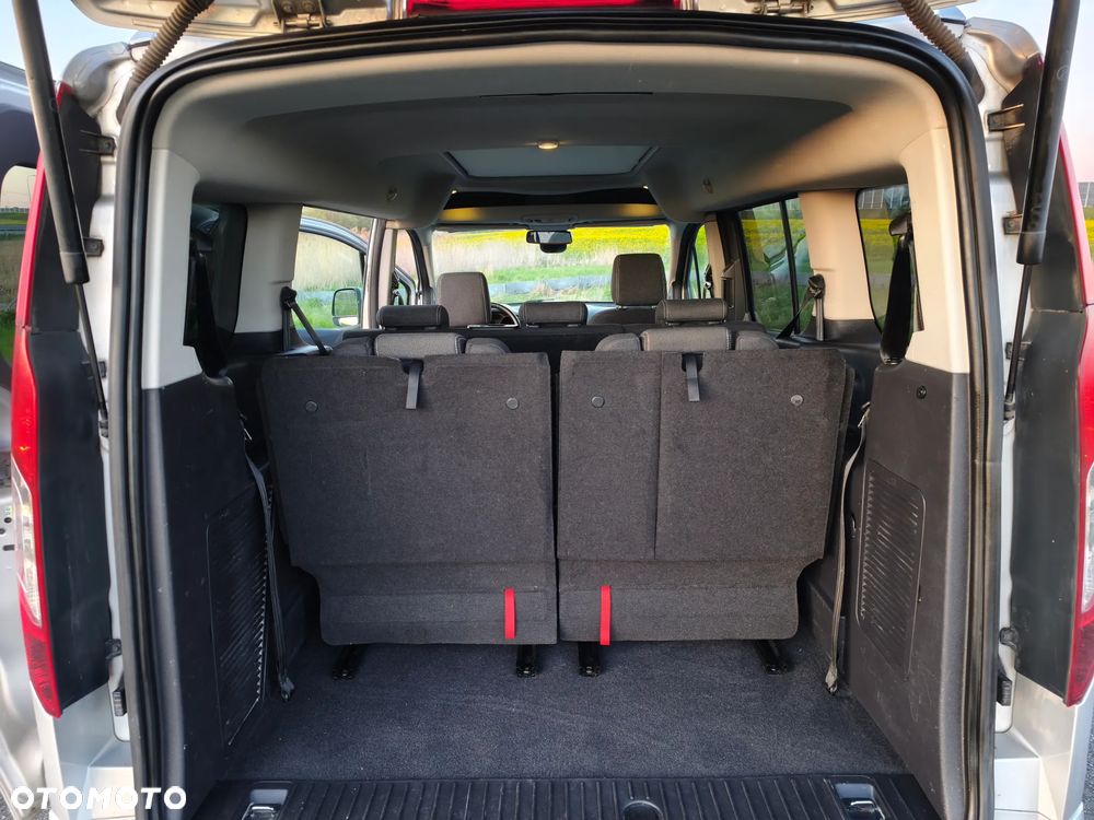 Ford Tourneo Connect Gr 1.5 TDCi Titanium - 19