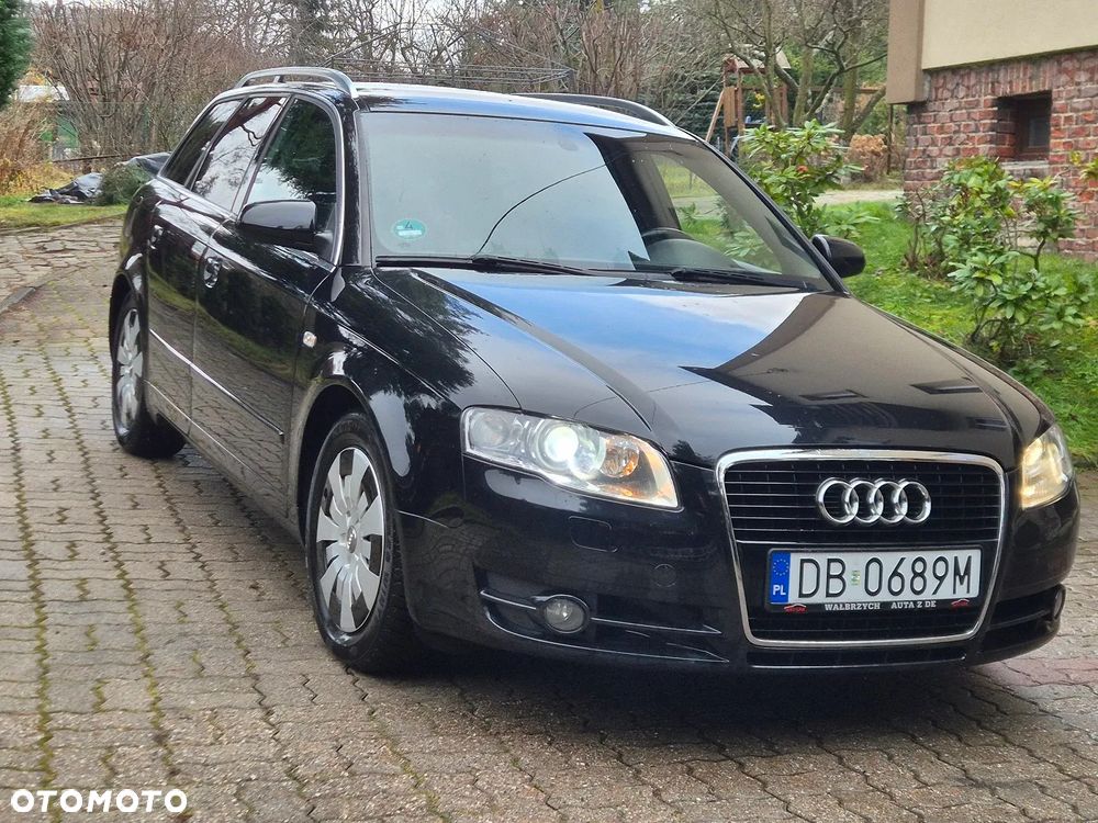 Audi A4 Avant - 1