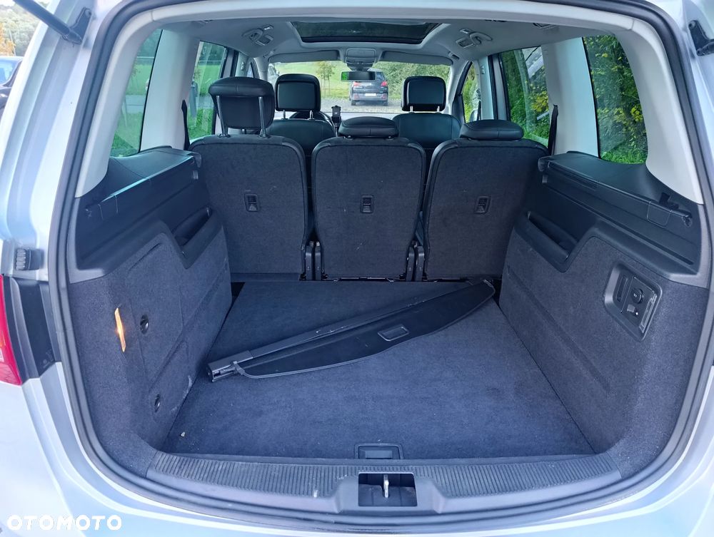 Volkswagen Sharan 2.0 TDI BlueMotion Technology Comfortline - 17