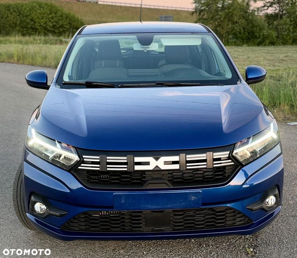 Dacia Sandero SCe 65 Essential - 4