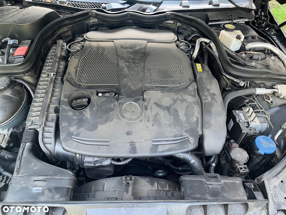 Mercedes-Benz Klasa E 350 BlueEFFICIENCY 7G-TRONIC Avantgarde - 36