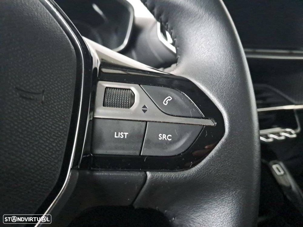 Peugeot 208 1.2 PureTech Active - 17