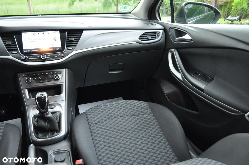 Opel Astra 1.4 Turbo Edition - 27