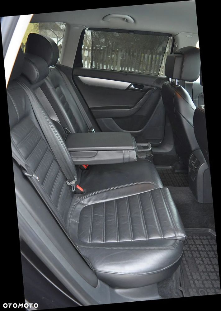 Volkswagen Passat Alltrack 2.0 TDI 4Mot DSG - 25