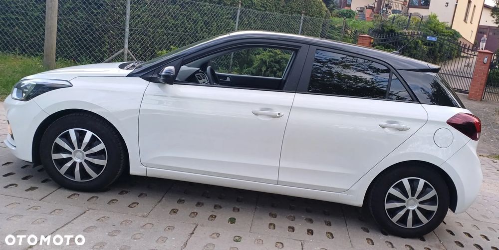 Hyundai i20 1.2 Classic Plus - 10