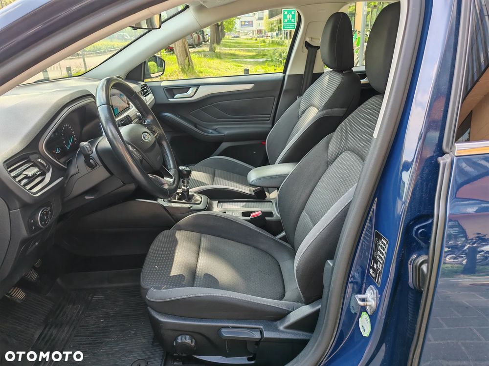 Ford Focus ver-1-5-ecoblue-trend-edition - 13