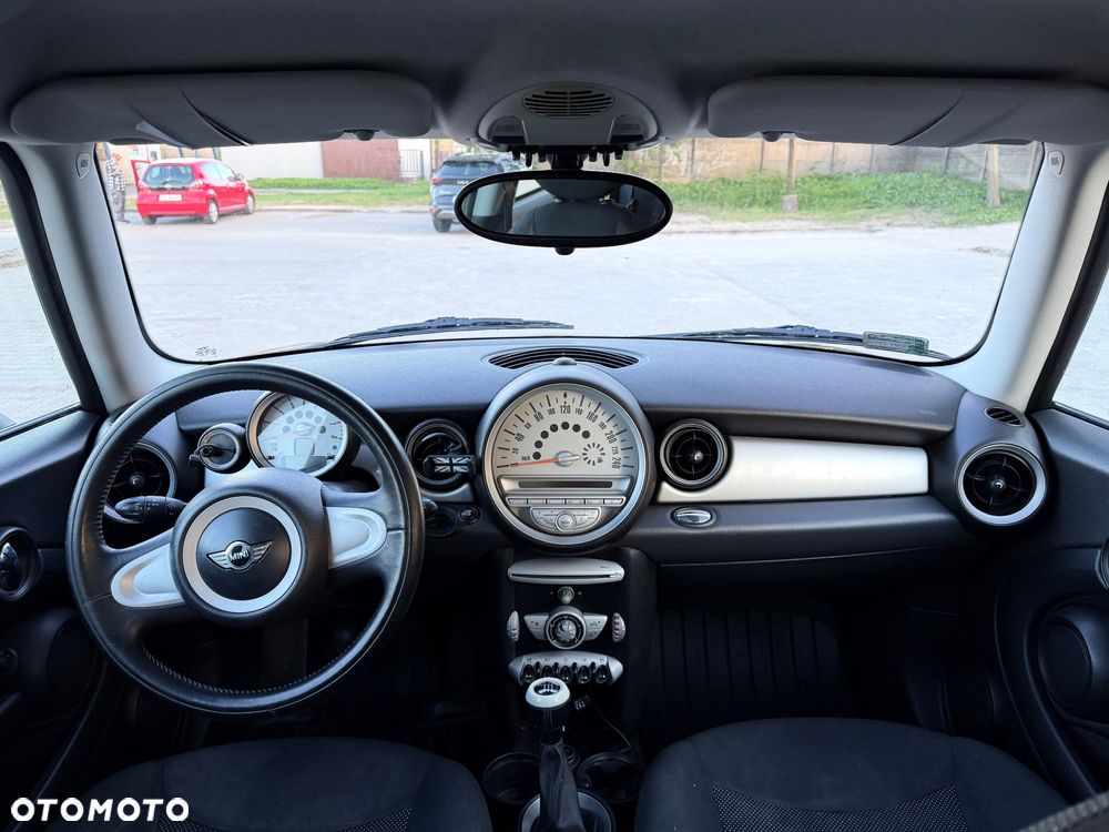 MINI Cooper - 17