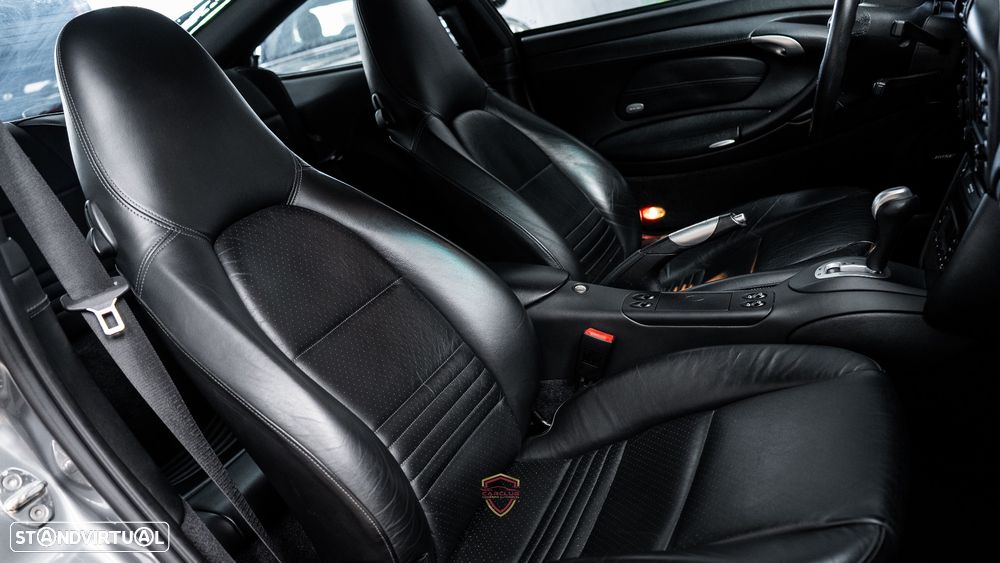 Porsche 911 (996) ver-carrera-coup--turbo - 42