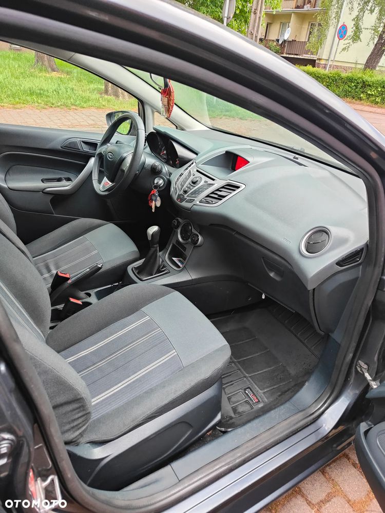 Ford Fiesta 1.4 TDCI - 17
