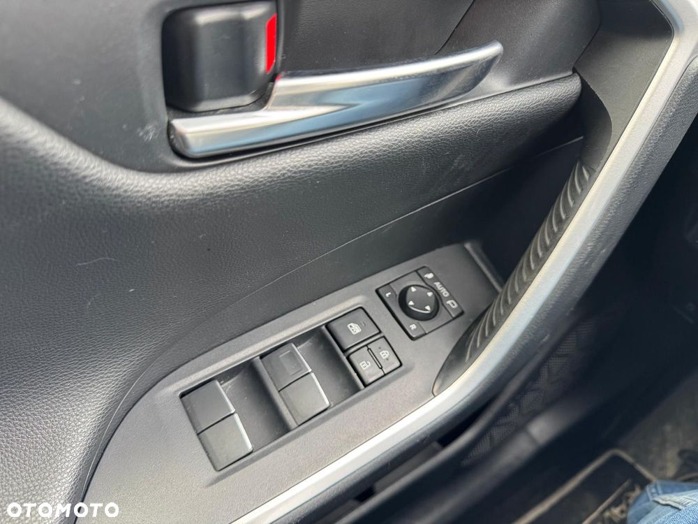 Toyota RAV4 2.5 Hybrid Active 4x2 - 18