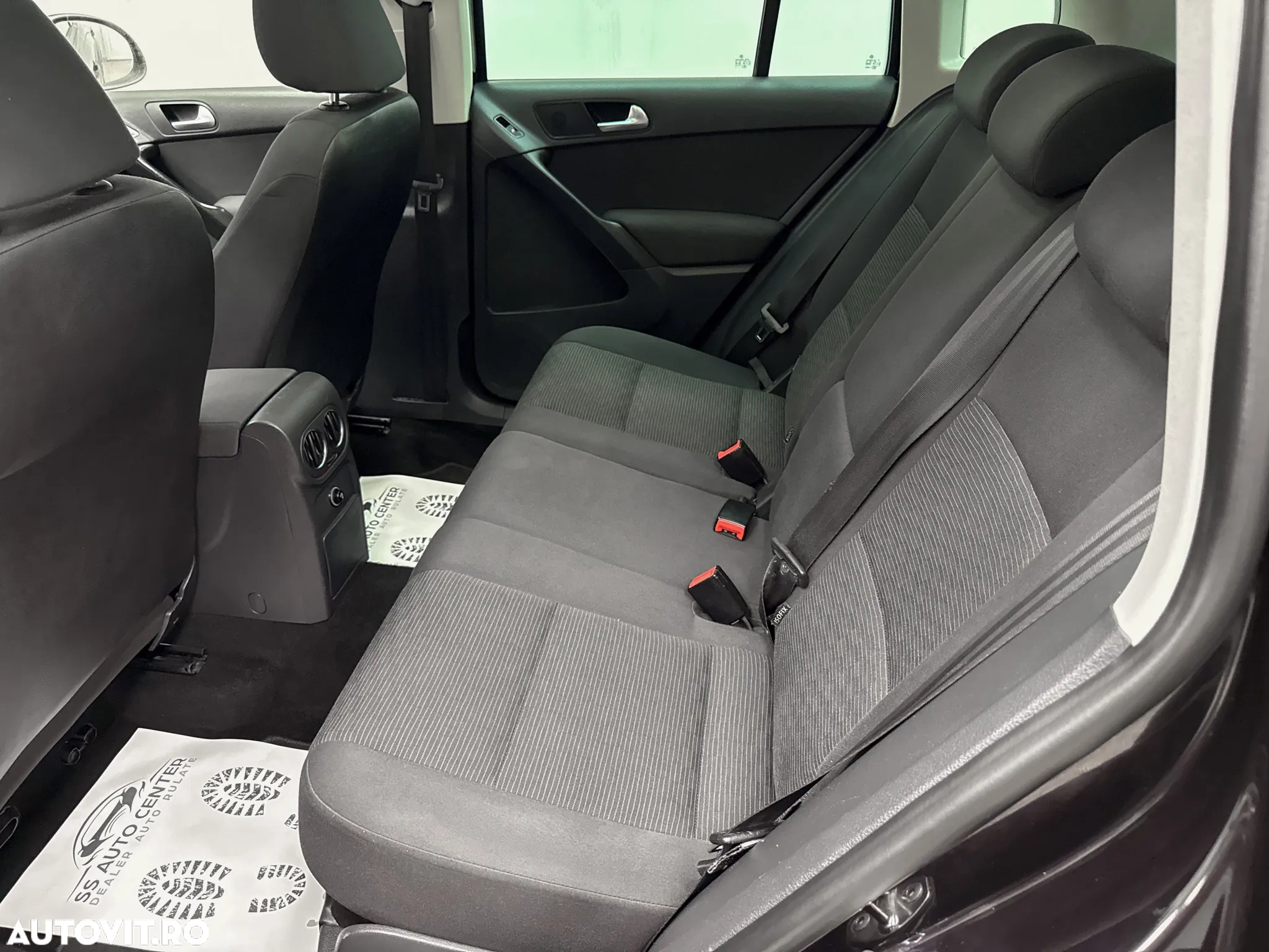 Volkswagen Tiguan 2.0 TDI BMT Trend & Fun - 16