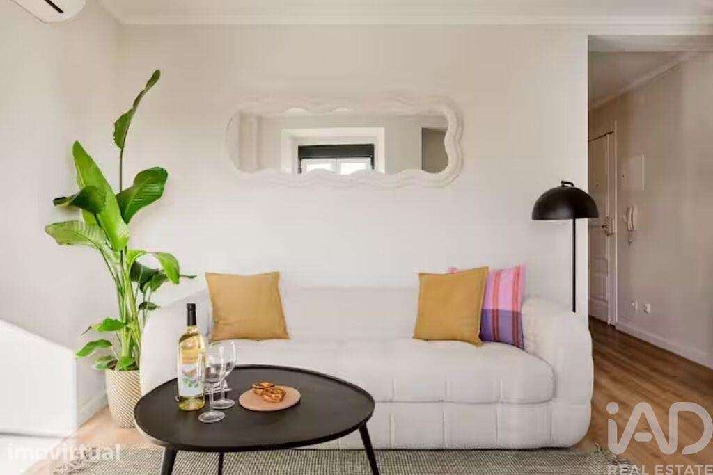 Apartamento T2 em Misericórdia de 81,00 m2 - Grande imagem: 2/22