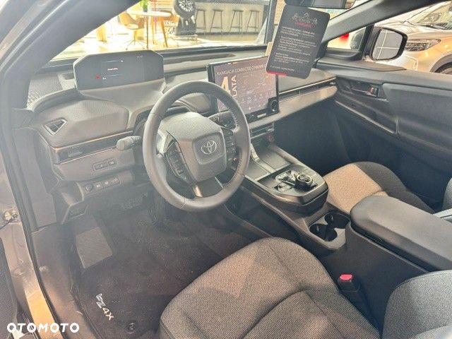 Toyota bZ4X 73.1kWh Style - 7
