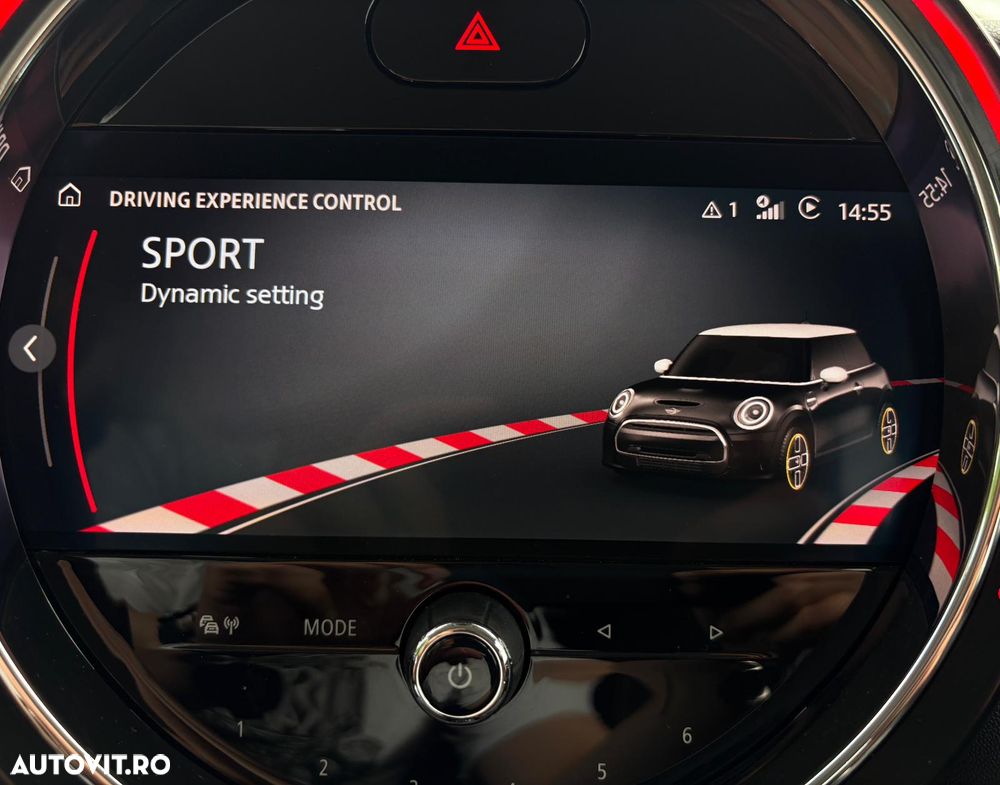 Mini Cooper SE Essential Trim - 11