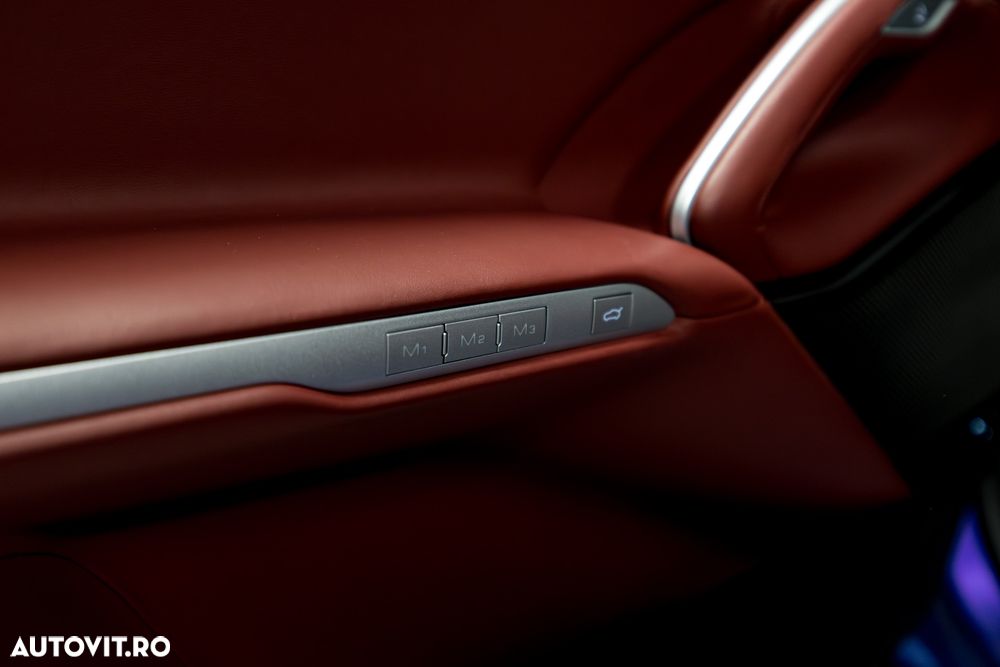 FERRARI Purosangue 2024 — imagine 23
