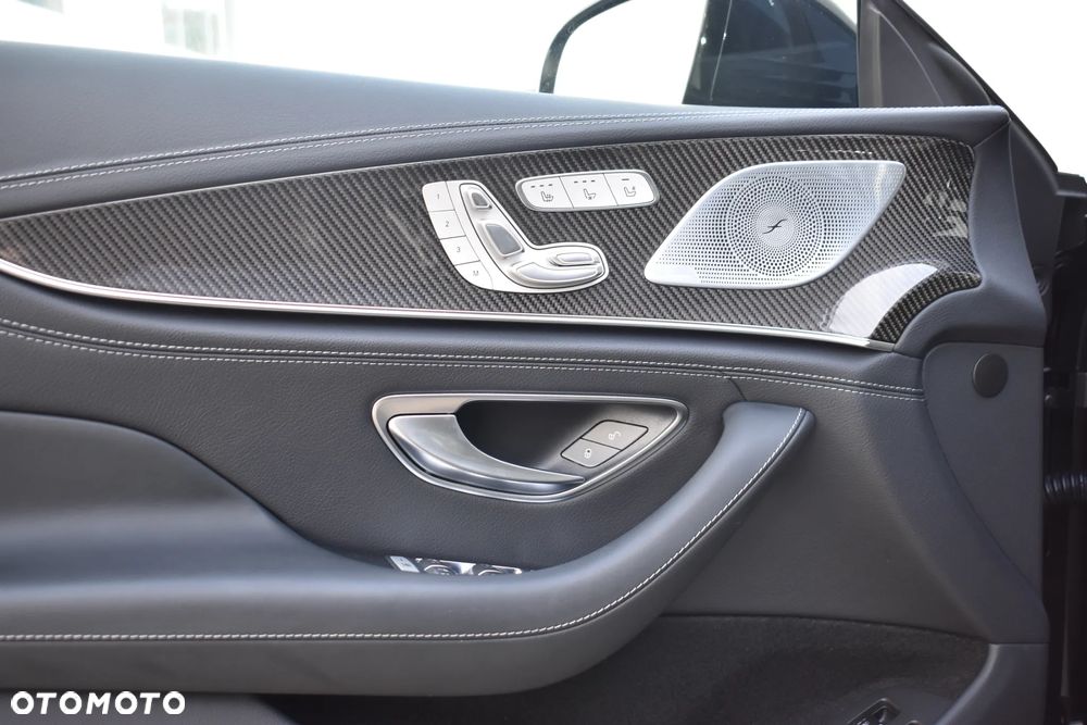 Mercedes-Benz AMG GT - 15