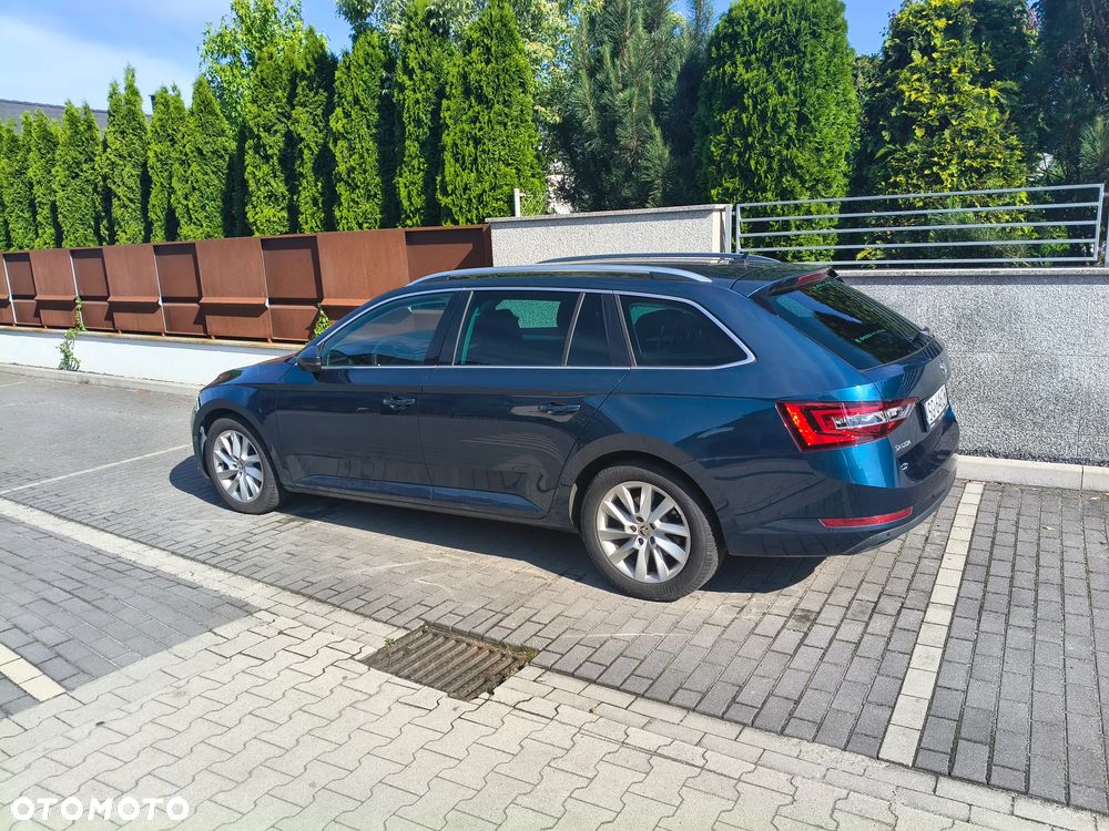 Skoda Superb 2.0 TDI Style DSG - 26
