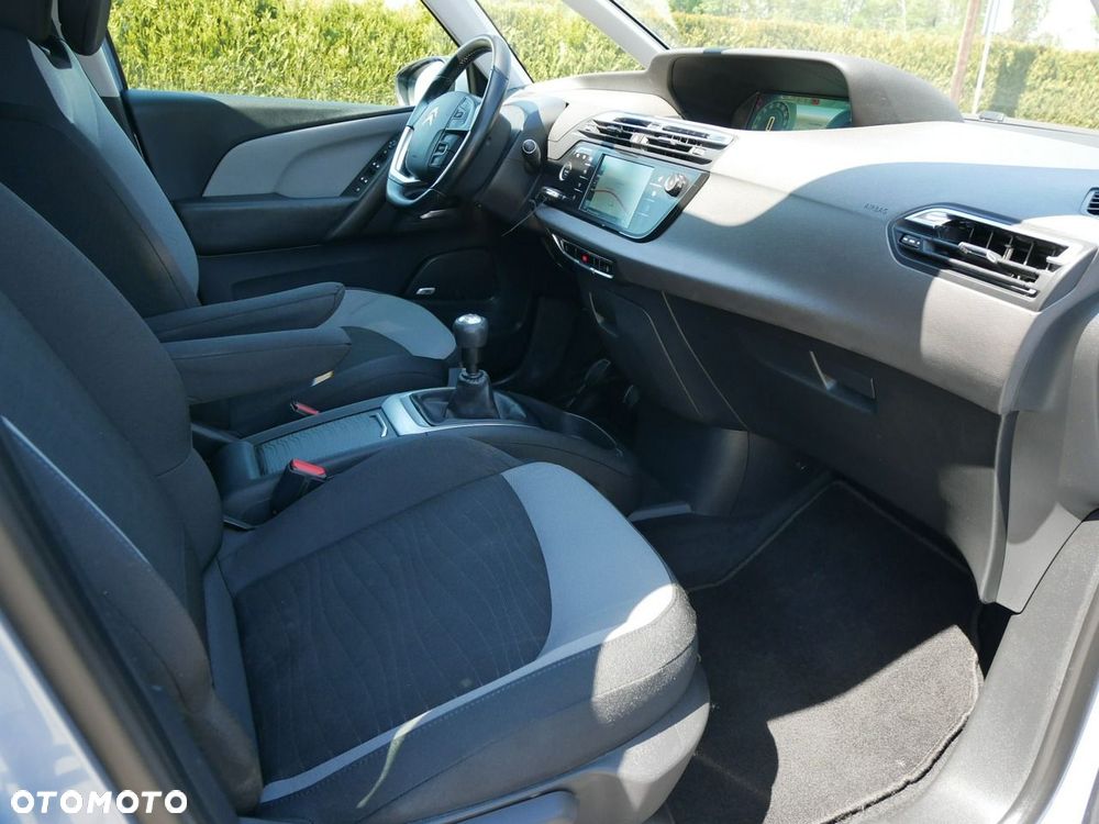 Citroën C4 Picasso PureTech 130 Stop&Start SELECTION - 21