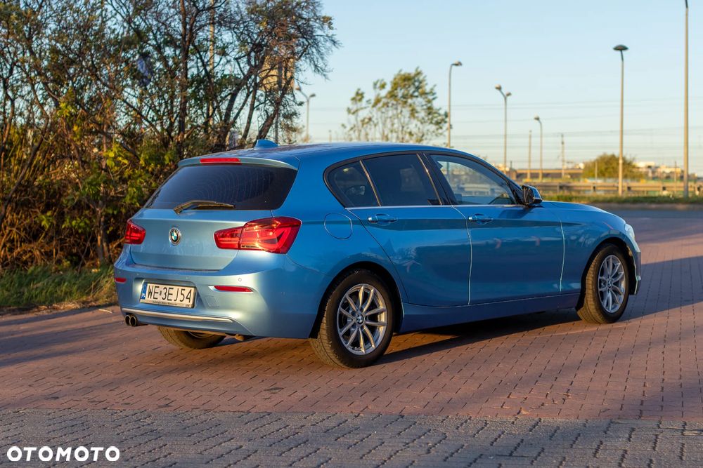 BMW Seria 1 120i Advantage - 22