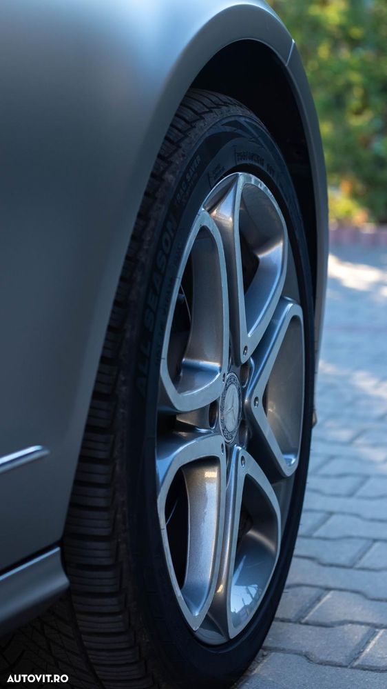 Mercedes-Benz CLS 250 d 4MATIC Aut - 13