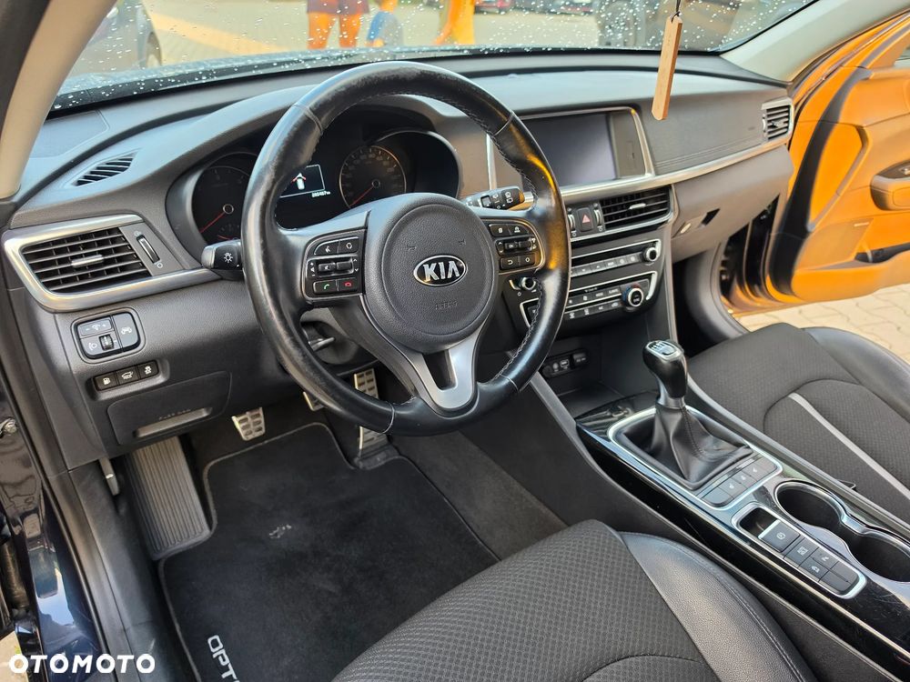 Kia Optima 1.7 CRDI L - 19