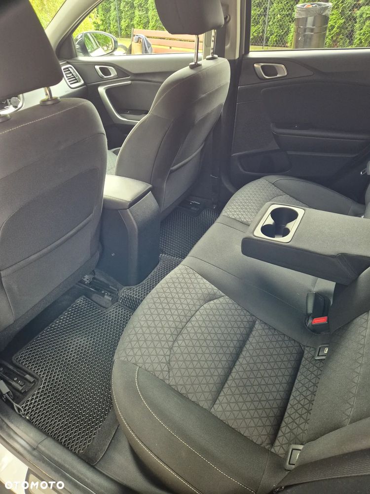 Kia XCeed 1.4 T-GDI M DCT - 14