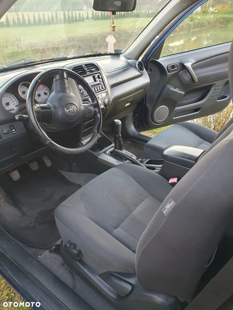 Toyota RAV4 4x4 - 14