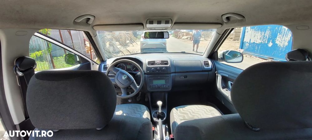Skoda Fabia - 6