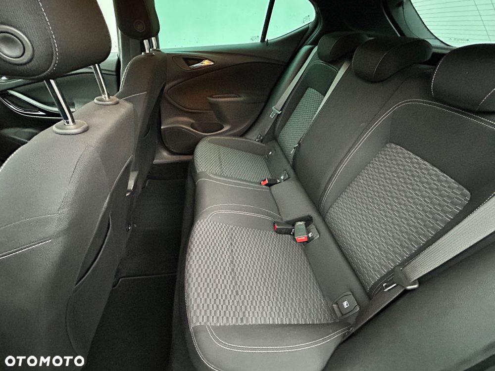 Opel Astra 1.4 Turbo Dynamic - 9