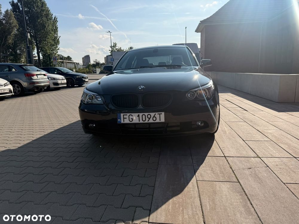 BMW Seria 5 - 16