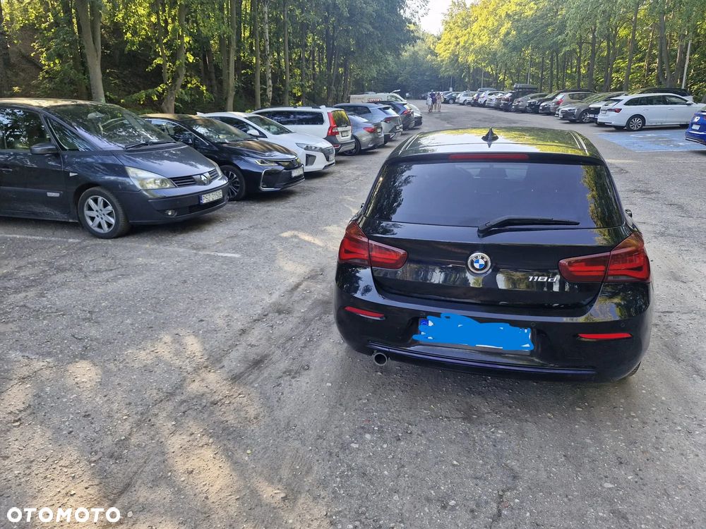 BMW Seria 1 118d Sport Line Shadow - 3