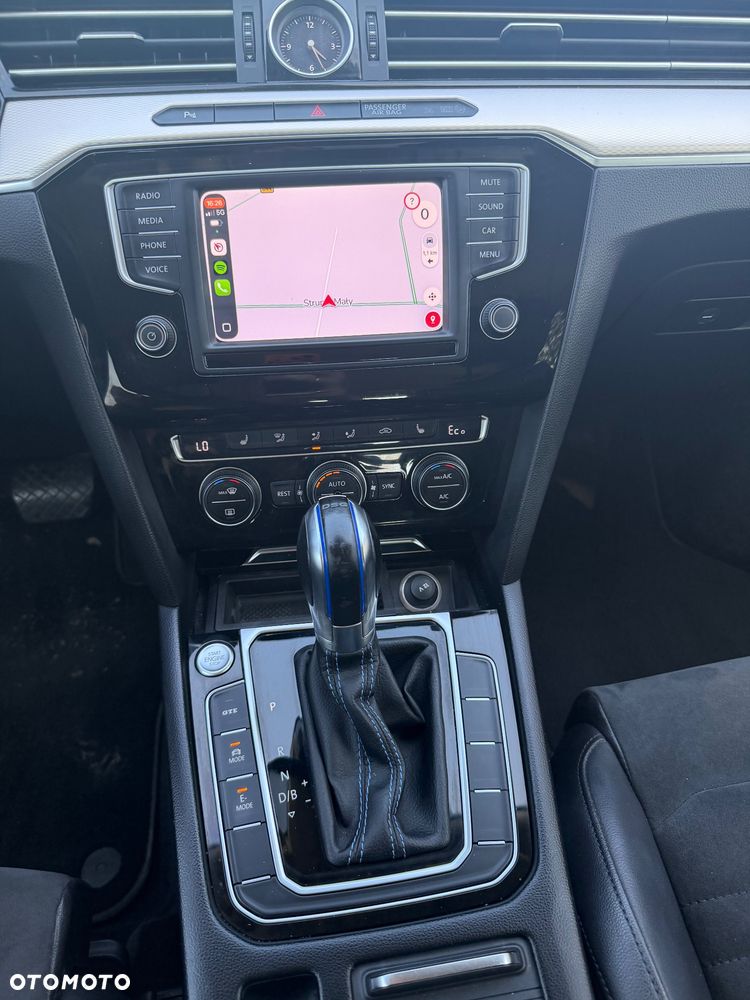 Volkswagen Passat 1.4 TSI Plug-In-Hybrid GTE - 34