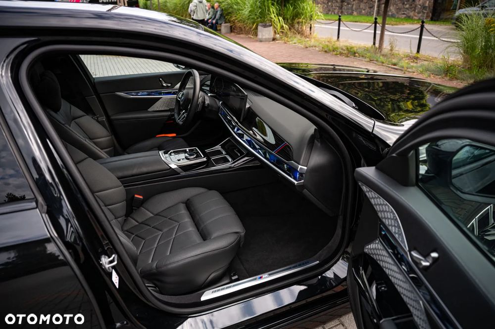 BMW Seria 7 740d xDrive mHEV M Sport sport - 22