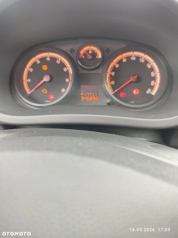 Opel Corsa 1.2 16V Edition / Active - 9