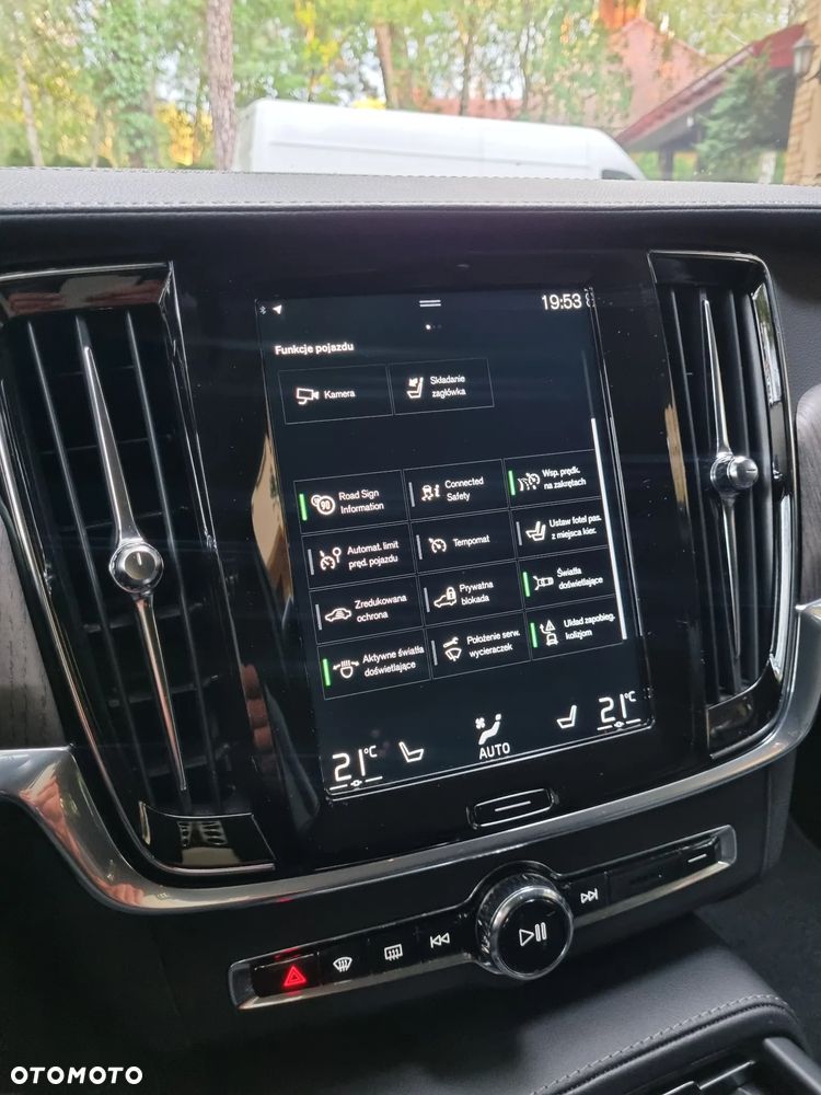 Volvo V90 Cross Country B5 D AWD Pro - 31