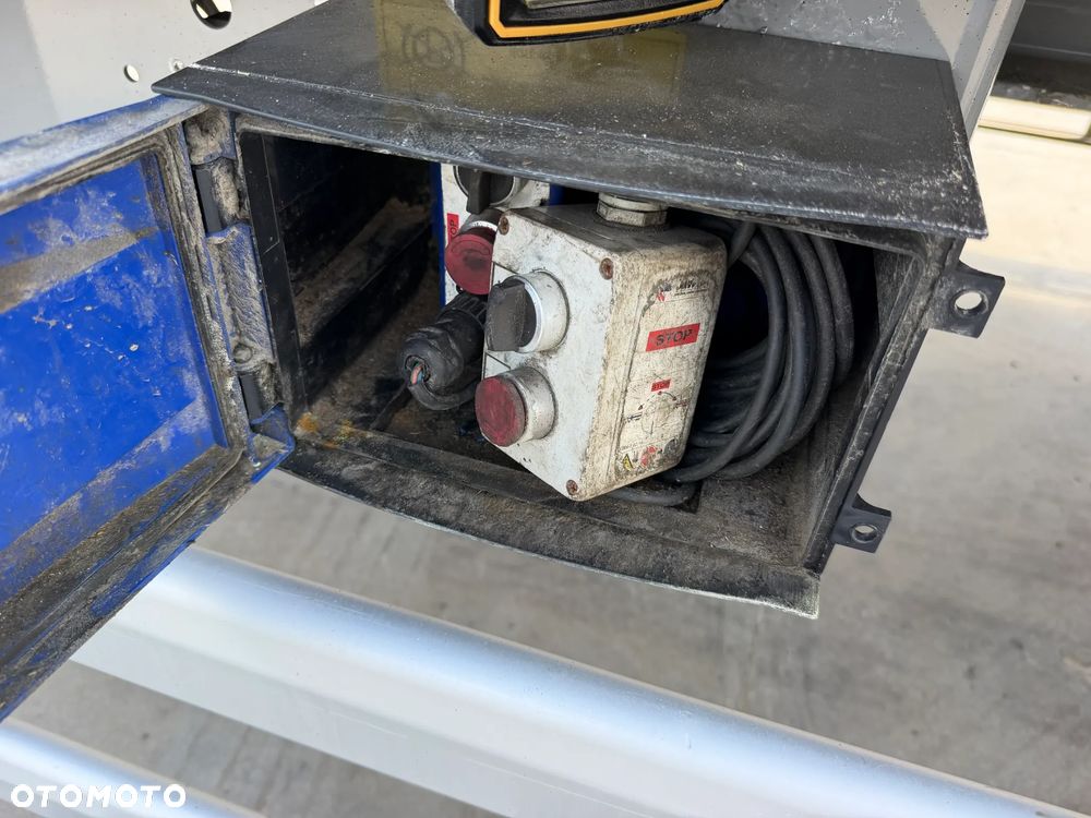Stas Ruchoma podłoga 94m3 Podłoga 10 mm 2018 rok - 12