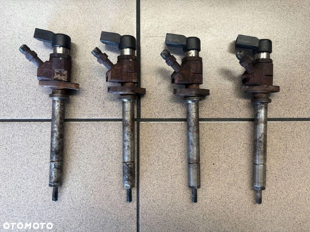 WTRYSKIWACZ 2.0 TDCI FORD VOLVO PEUGEOT CITROEN 9657144580 - 2
