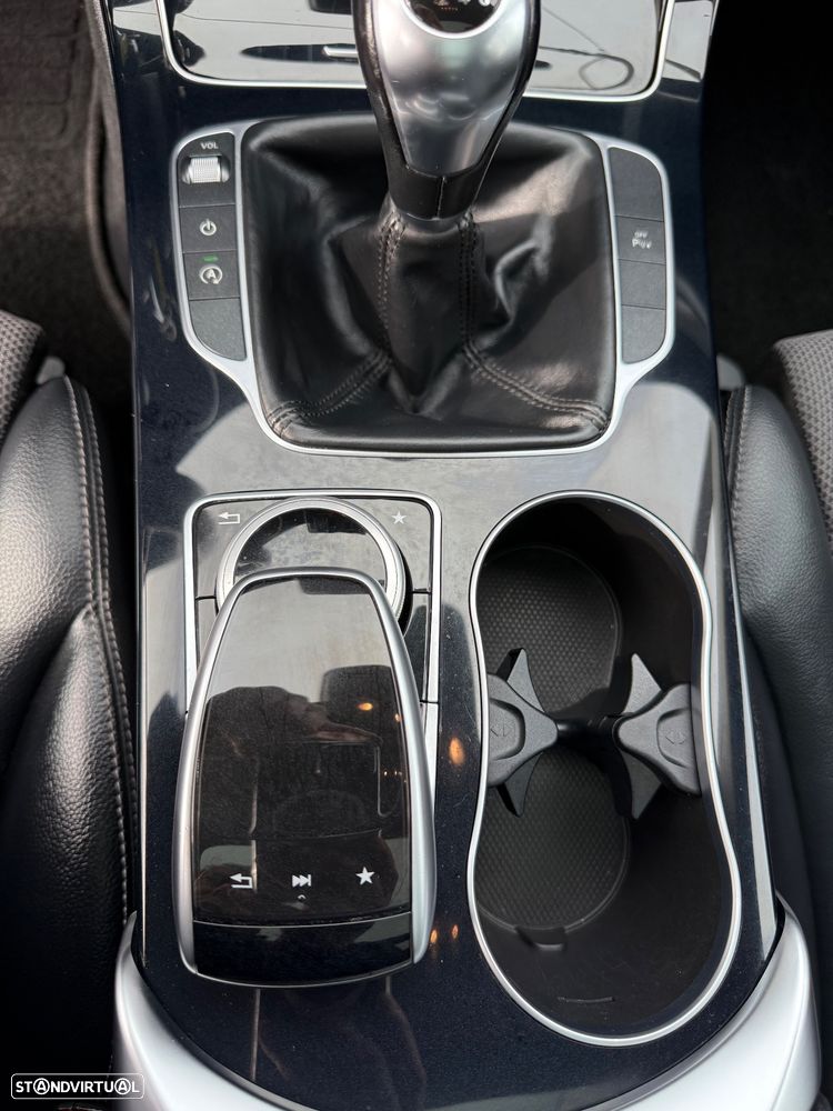 Mercedes-Benz C 220 Station CDI DPF BlueEFFICIENCY Avantgarde Edition - 32