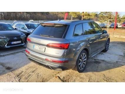 Audi Q7 - 4