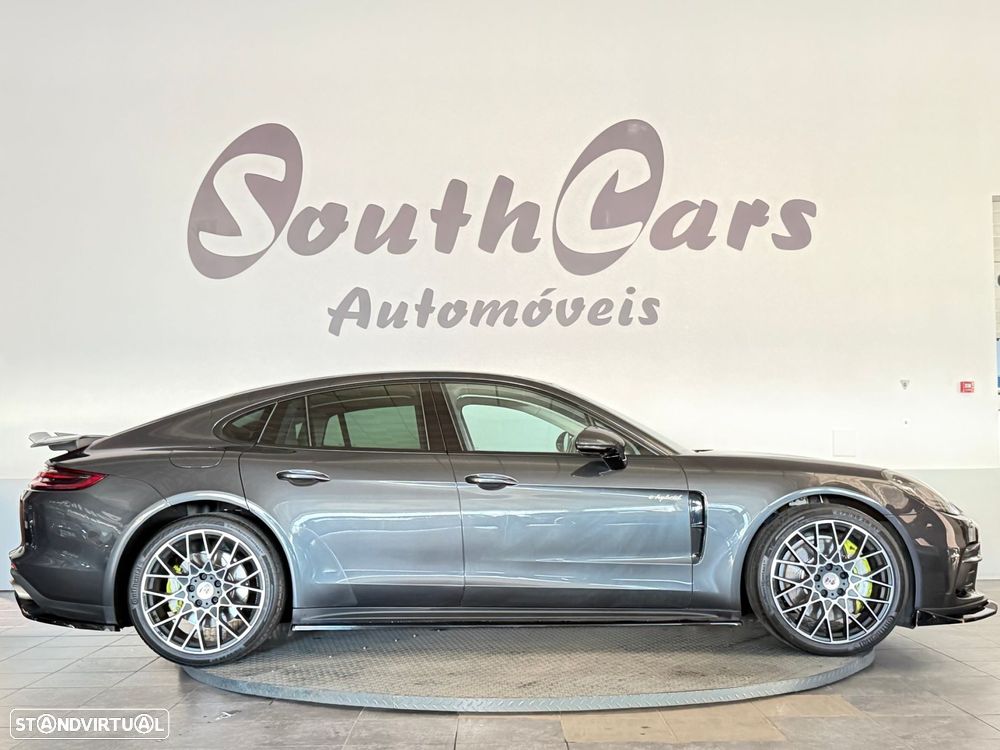 Porsche Panamera 4 E-Hybrid Executive - 2