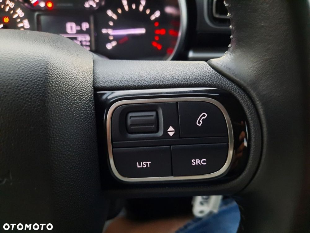 Citroën C3 1.2 PureTech Shine EAT6 - 31